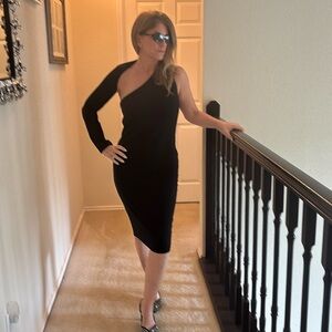 Alieva one arm dress Sz Large